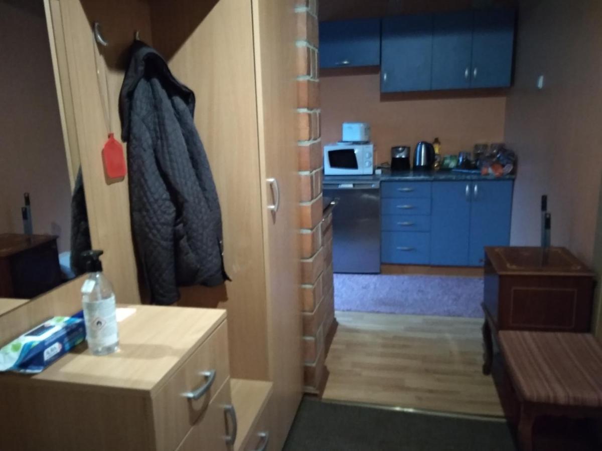 Rogosi Kuelaliskorter Ruusmae Bagian luar foto